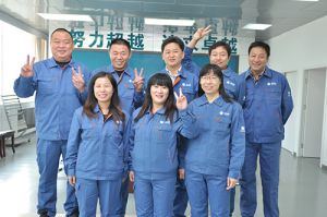 湖北國家電網公司訂購的工作服順利送到客戶的手中